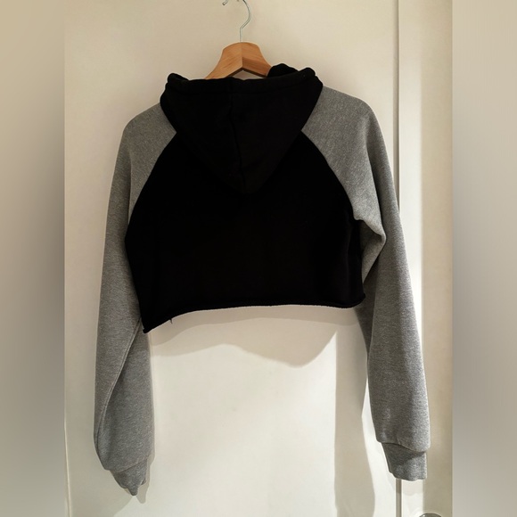 FILA Luciana Crop Cutoff Hoodie - Picture 5 of 13